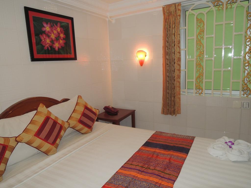 Fancy Guesthouse Phnom Penh Room photo